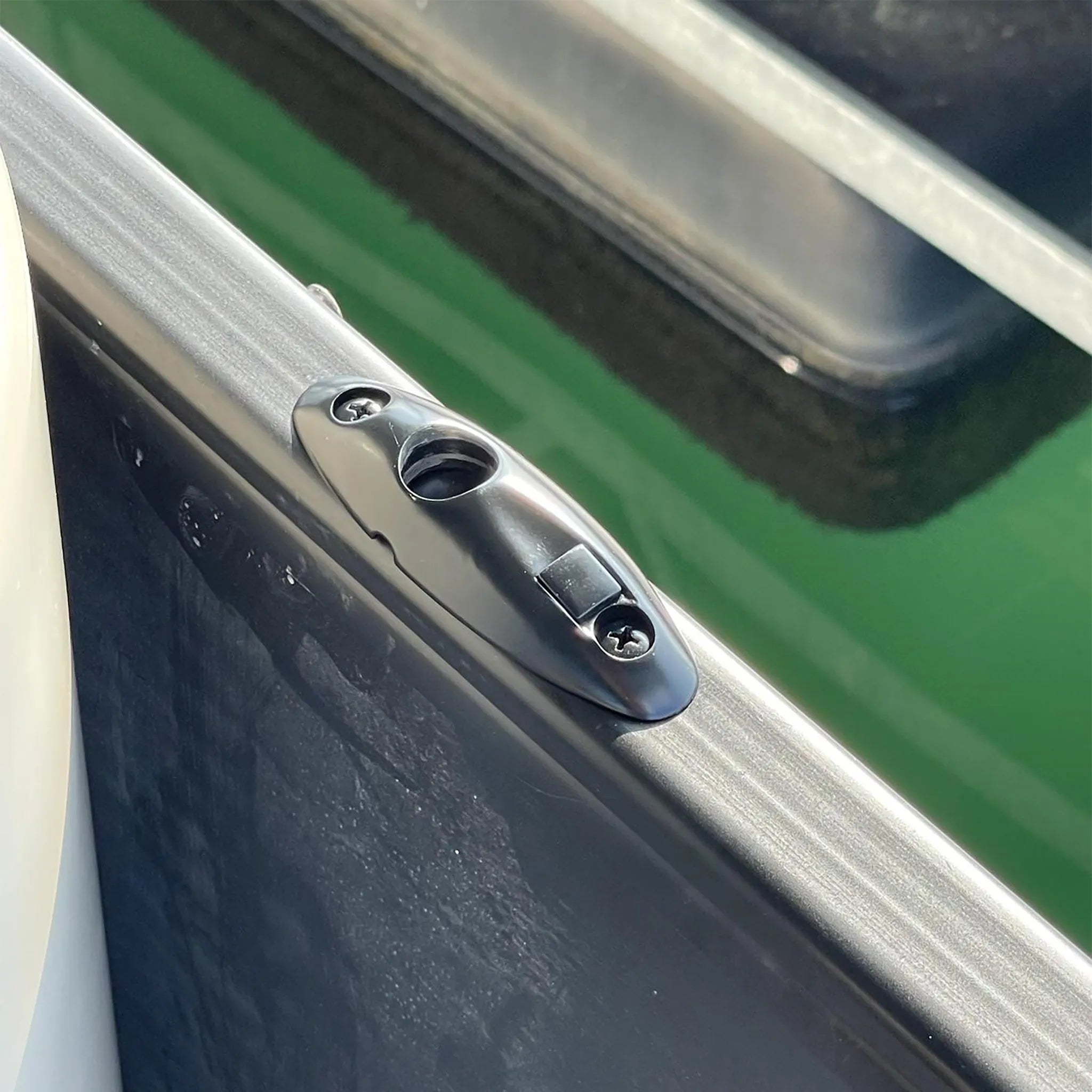 Quick Release Fender Hanger – 316 Stainless Steel Marine Deck Mount for Easy Fender Attachment